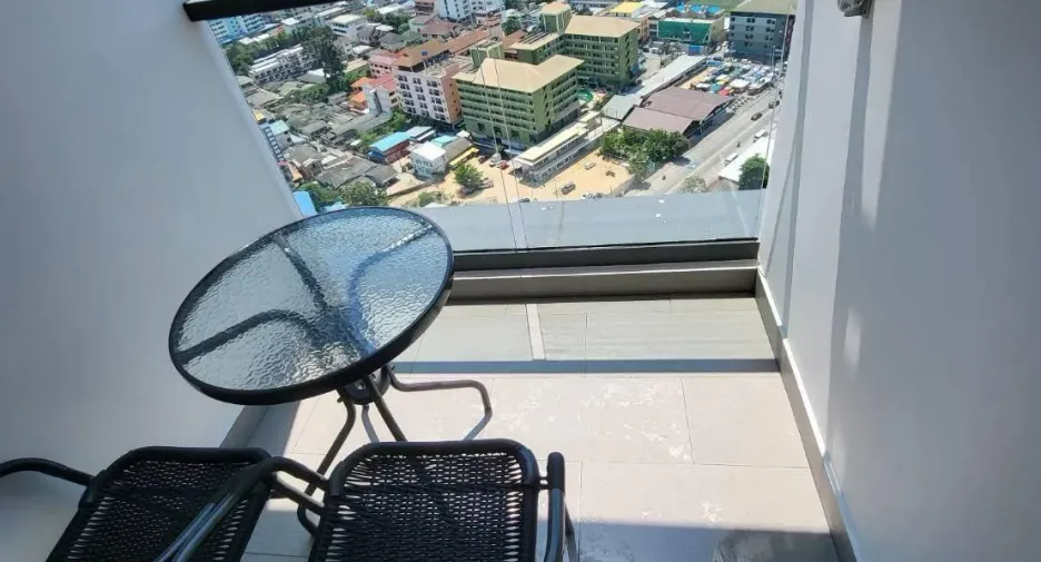 For rent 1 bed condo in Bang Lamung, Chonburi