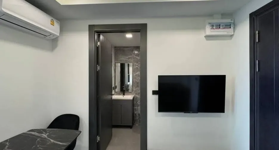 For rent 1 bed condo in Bang Lamung, Chonburi