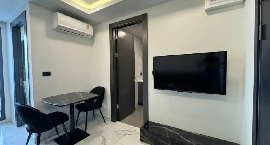 For rent 1 bed condo in Bang Lamung, Chonburi