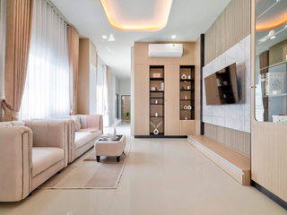 Villa zum Kauf mit 4 Zimmer in Bang Lamung, Chonburi