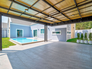 Villa zum Kauf mit 4 Zimmer in Bang Lamung, Chonburi