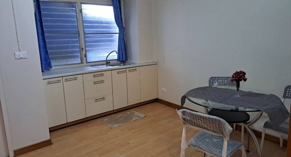 Wohnung zum Kauf mit 1 Zimmer in Rat Burana, Bangkok