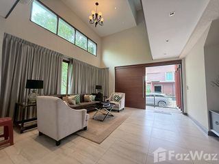 Villa en venta de 4 habitaciones en Mueang Chiang Mai, Chiang Mai