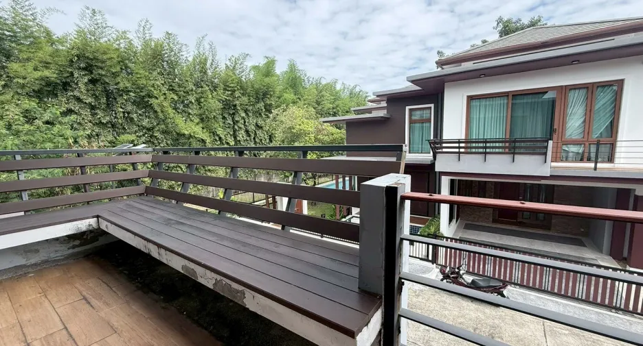 Villa en venta de 4 habitaciones en Mueang Chiang Mai, Chiang Mai