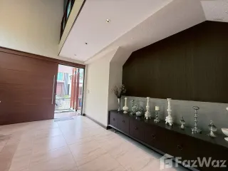 For sale 4 bedrooms villa in Mueang Chiang Mai, Chiang Mai