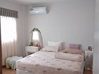 Haus zum Kauf mit 5 Zimmer in Khlong Sam Wa, Bangkok