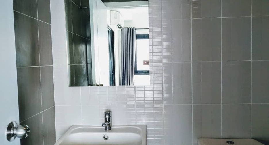 For rent 1 bed condo in Mueang Samut Prakan, Samut Prakan
