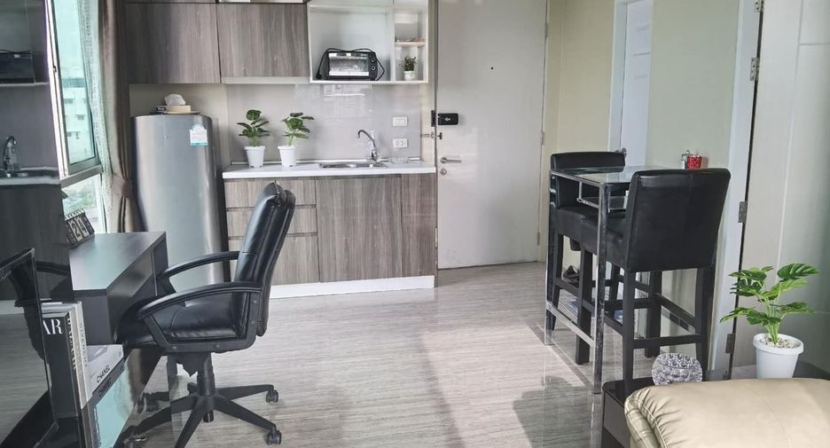 For sale 1 bed condo in Bang Kapi, Bangkok