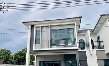 ให้เช่า 4 ห้องนอน บ้านเดี่ยว ใน สันกำแพง, เชียงใหม่
