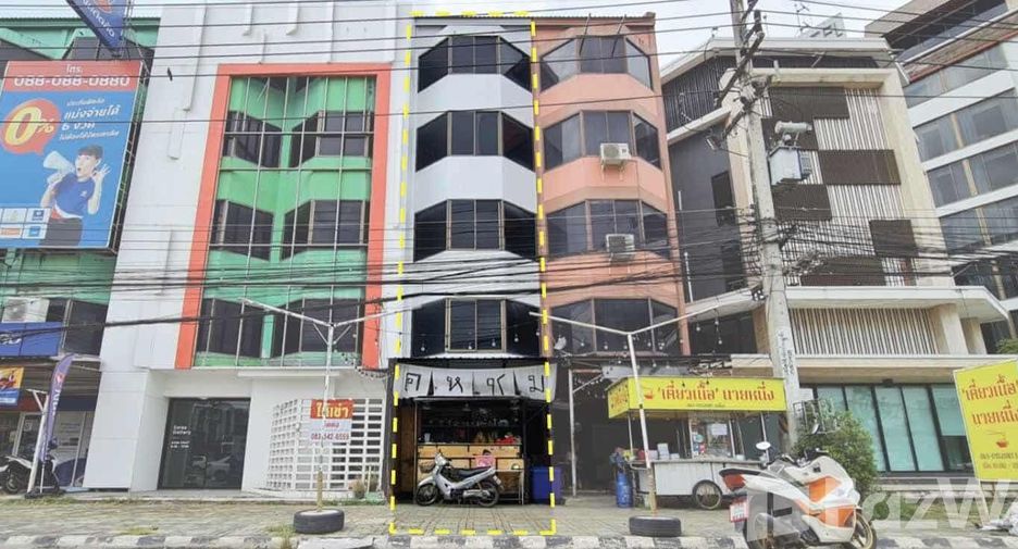 For sale 1 bed retail Space in Mueang Chiang Mai, Chiang Mai