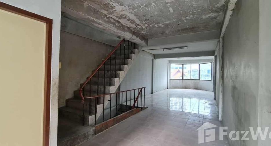 For sale 1 bed retail Space in Mueang Chiang Mai, Chiang Mai