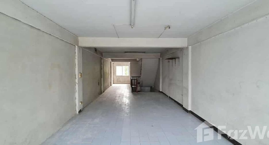 For sale 1 bed retail Space in Mueang Chiang Mai, Chiang Mai