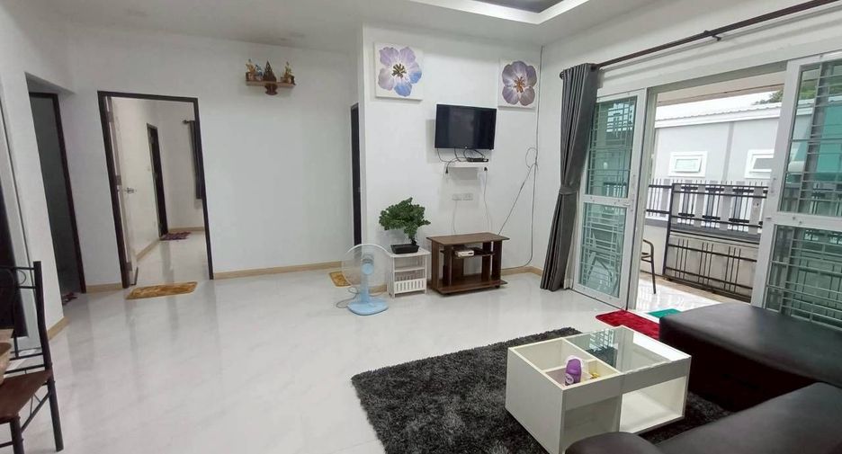 For rent 2 bedrooms house in Bang Lamung, Chonburi