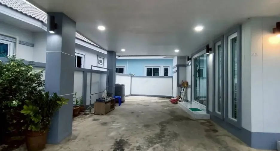 For rent 2 bedrooms house in Bang Lamung, Chonburi