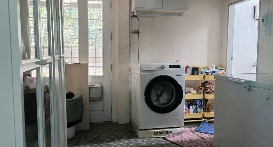 Haus zum Kauf mit 3 Zimmer in Saraphi, Chiang Mai