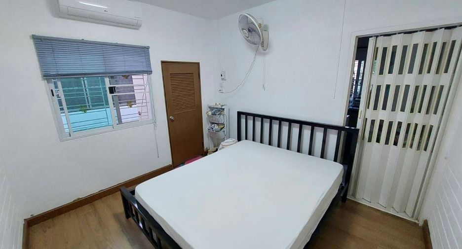 Haus zum Kauf mit 3 Zimmer in Saraphi, Chiang Mai