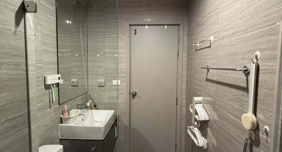 Wohnung zum Kauf mit 2 Zimmer in Bang Phlat, Bangkok