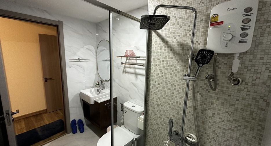For sale 2 bedrooms condo in Mueang Chiang Mai, Chiang Mai