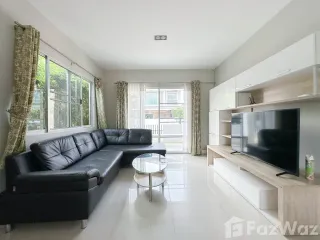 For rent 3 bedrooms house in Saraphi, Chiang Mai