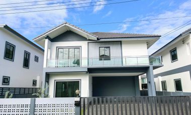 Haus zur Miete mit 4 Zimmer in San Sai, Chiang Mai