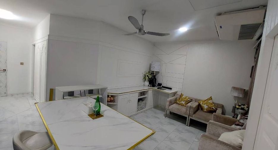 For sale and for rent 1 bed condo in Suan Luang, Bangkok