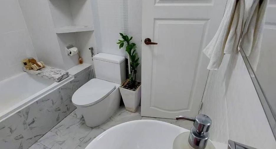 For sale and for rent 1 bed condo in Suan Luang, Bangkok