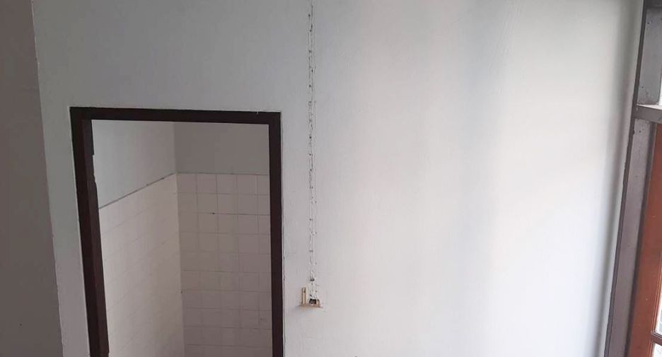 For rent office in Bang Khae, Bangkok