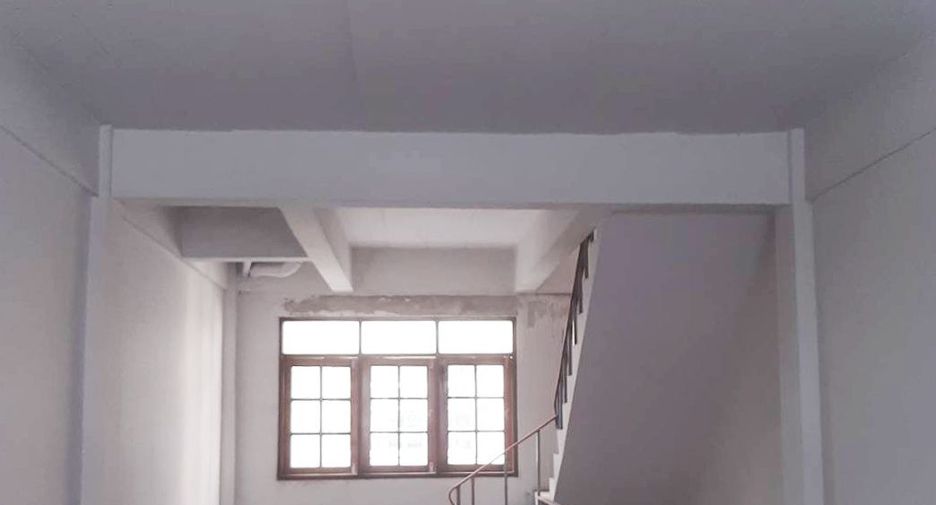 For rent office in Bang Khae, Bangkok