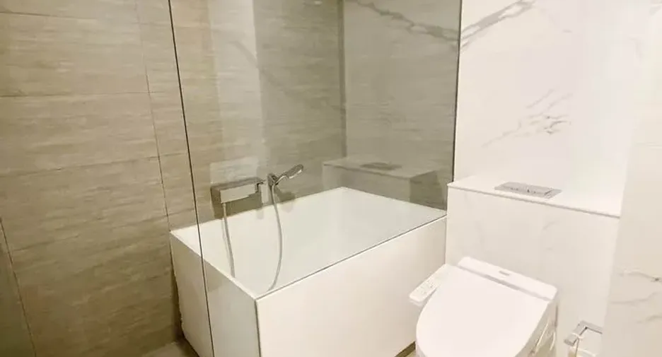 For sale and for rent 1 bed condo in Watthana, Bangkok