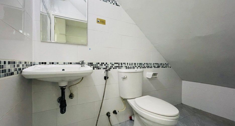 ให้เช่า 4 ห้องนอน ออฟฟิศ ใน เมืองเชียงใหม่, เชียงใหม่