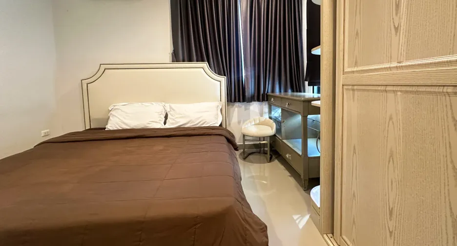 For rent 4 bedrooms villa in Hua Hin, Prachuap Khiri Khan