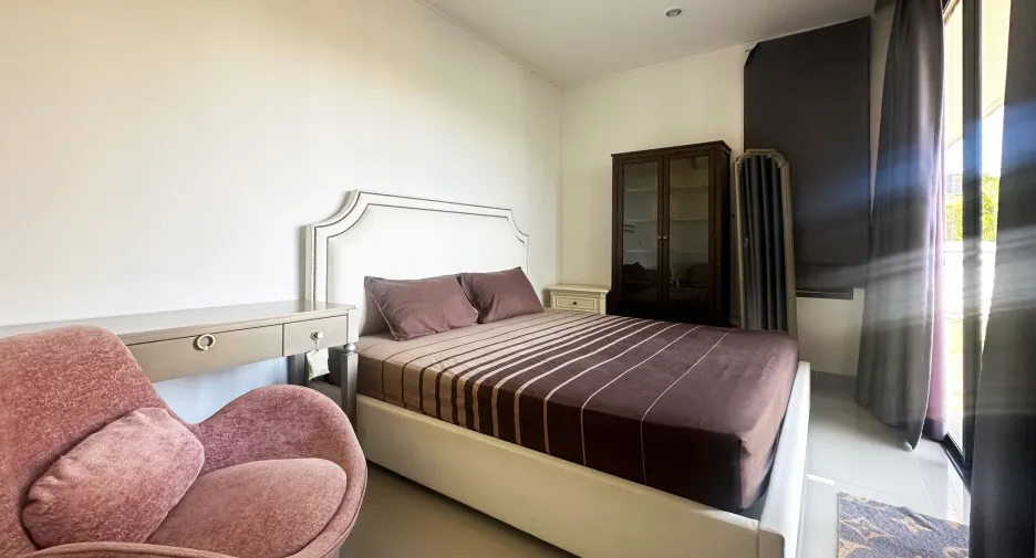 For rent 4 bedrooms villa in Hua Hin, Prachuap Khiri Khan