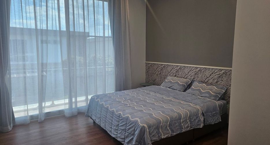 For rent 4 bedrooms house in San Kamphaeng, Chiang Mai