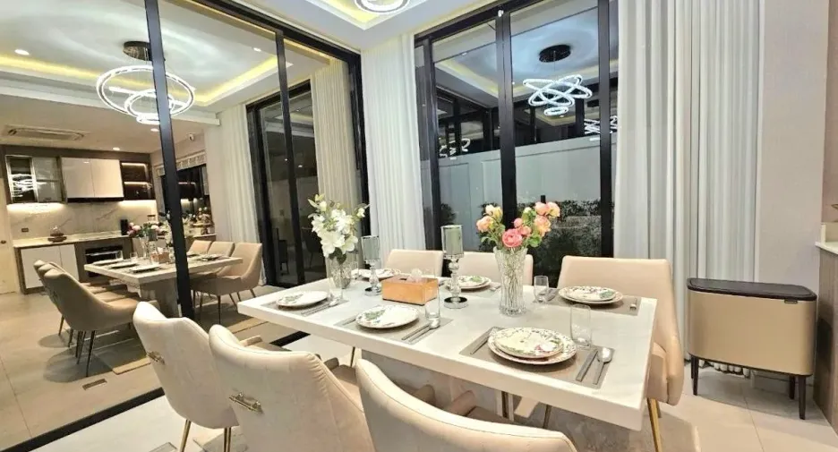 For rent 4 bedrooms house in Mueang Chiang Mai, Chiang Mai