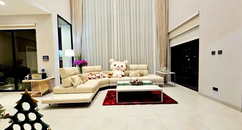 For rent 4 bedrooms house in Mueang Chiang Mai, Chiang Mai