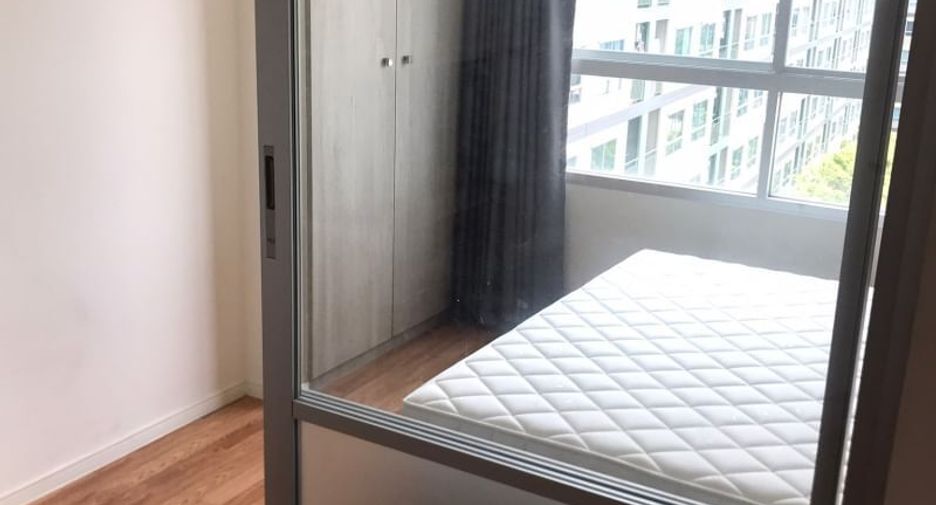 For rent studio condo in Mueang Samut Prakan, Samut Prakan