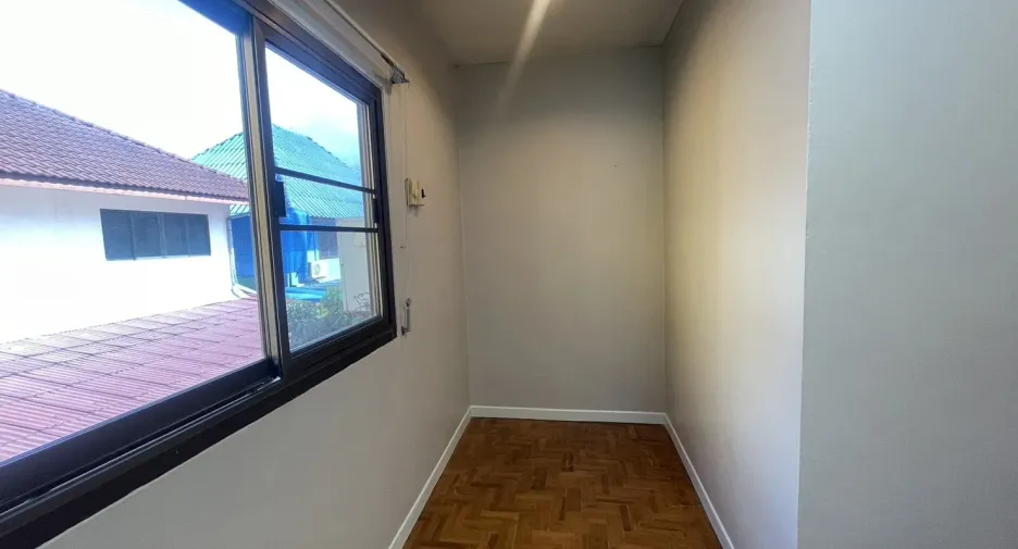 For sale 3 bedrooms house in Mueang Chiang Mai, Chiang Mai