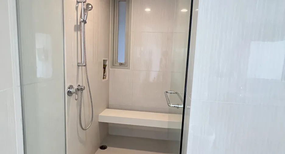 For sale and for rent 2 bedrooms condo in Cha Am, Phetchaburi