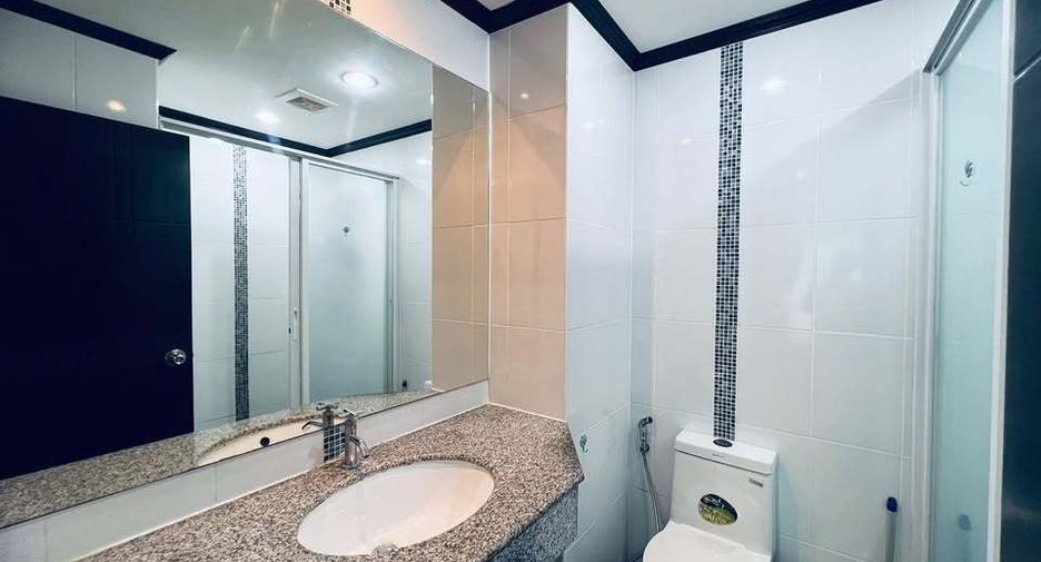 For rent 1 bed condo in Bang Lamung, Chonburi