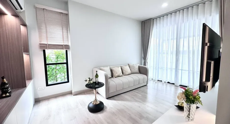 For sale and for rent 4 bedrooms house in Hang Dong, Chiang Mai