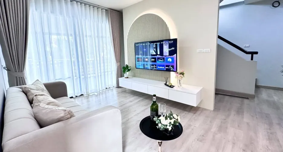 For sale and for rent 4 bedrooms house in Hang Dong, Chiang Mai