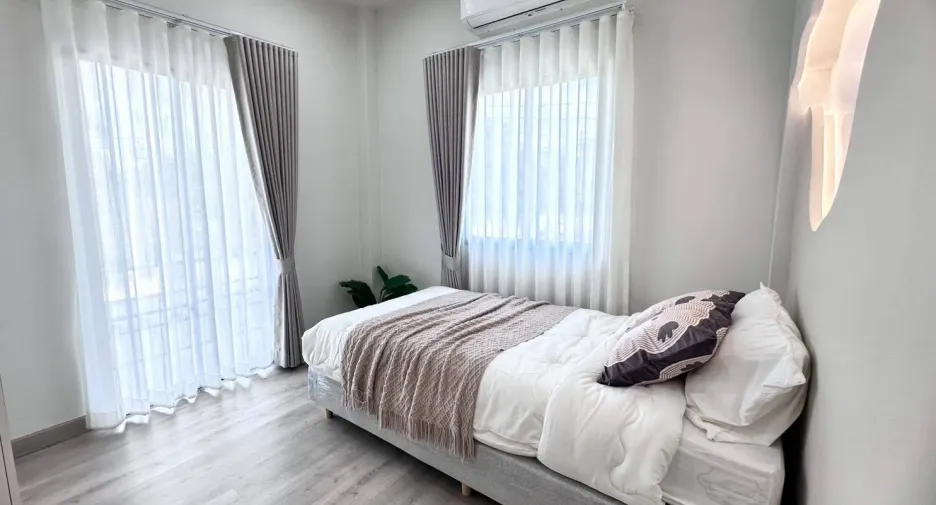 For sale and for rent 4 bedrooms house in Hang Dong, Chiang Mai