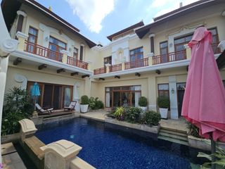 For sale 4 bedrooms house in Na Jomtien, Pattaya