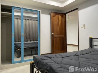 For sale and for rent 5 bedrooms townhouse in Huai Khwang, Bangkok