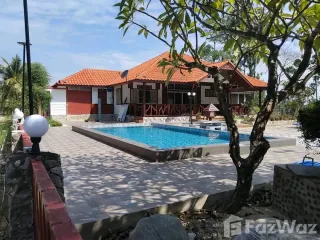 Villa en alquiler de 3 habitaciones en Cha Am, Phetchaburi
