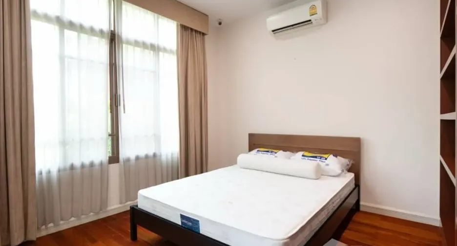 Villa zum Kauf und zur Miete mit 4 Zimmer in Watthana, Bangkok