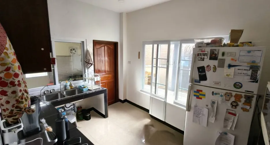 À vendre 3 chambres maison à Hang Dong, Chiang Mai