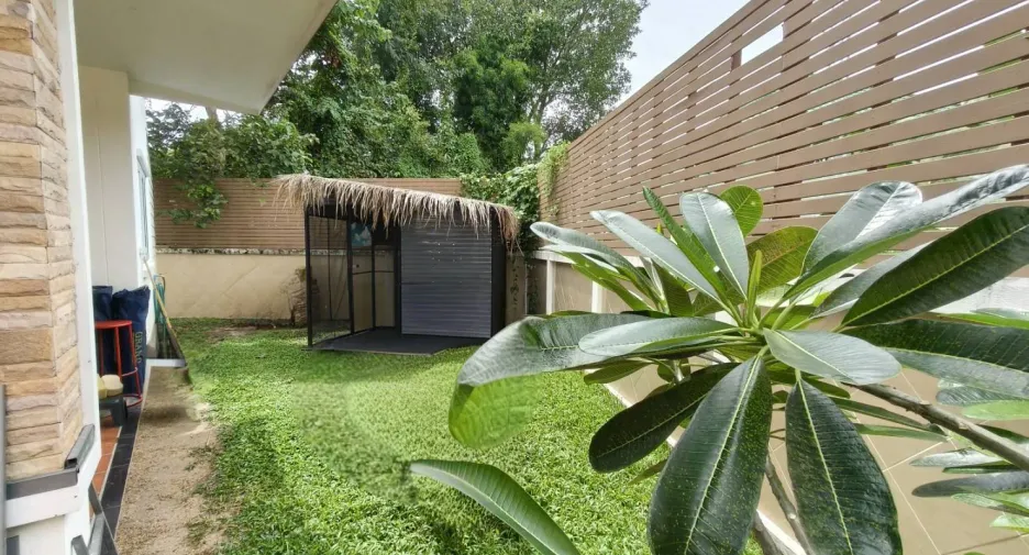 À vendre 3 chambres maison à Hang Dong, Chiang Mai