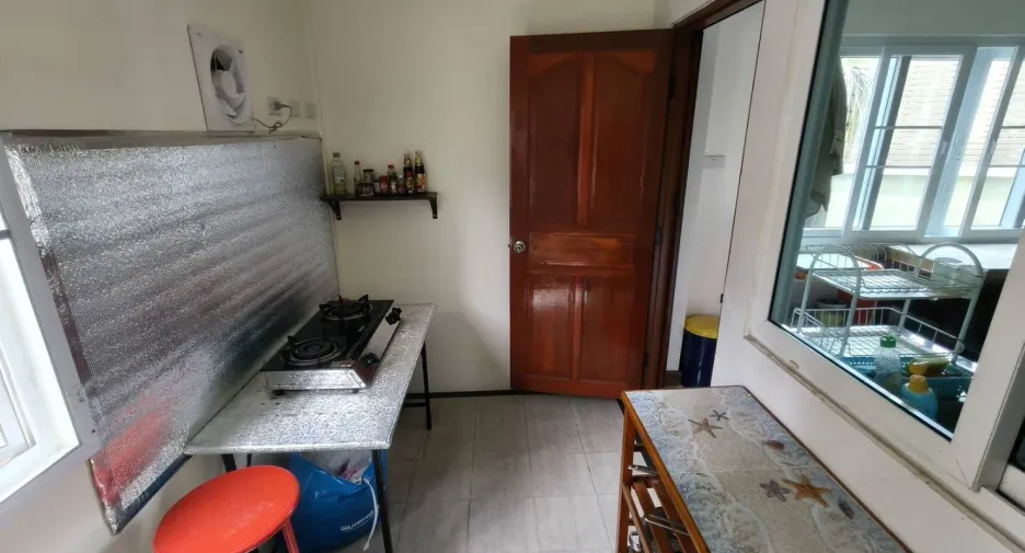 À vendre 3 chambres maison à Hang Dong, Chiang Mai