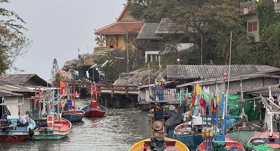 出售 土地 在 华欣, 班武里府